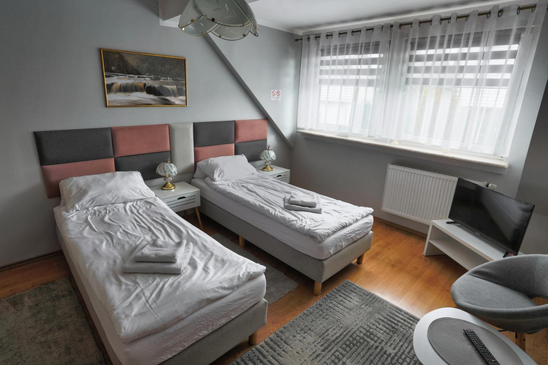 Bedroom 2, Apartament Esja ul Golebia 56, Szczecin