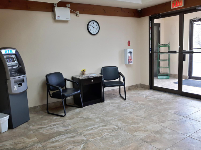 Public Area 2, Lacombe Motor Inn, Division No. 8