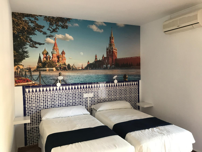 Bedroom 4, Hotel Playa San Cristobal, Granada