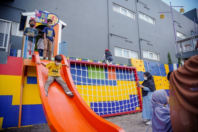 Kids playground
