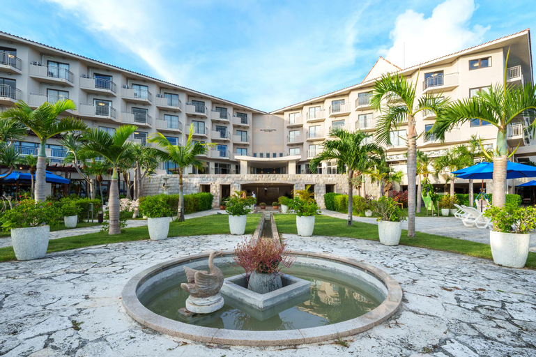 Exterior 10