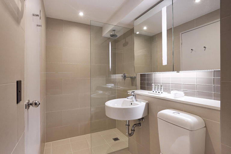 Bathroom 26