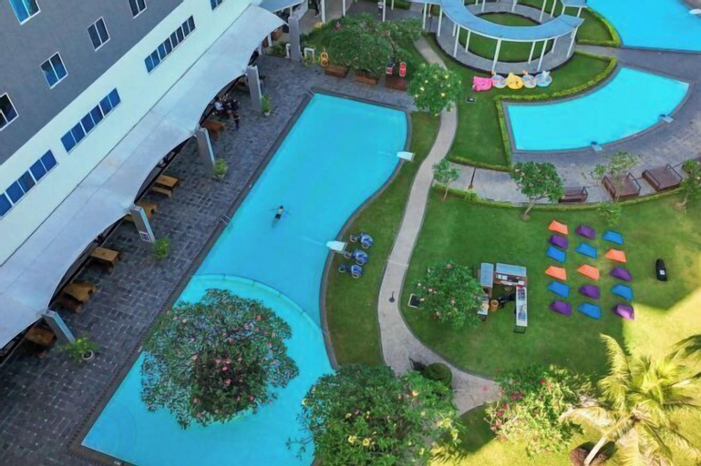 Swimming Pool 14
