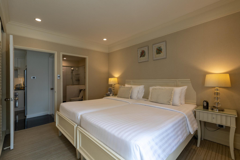 Bedroom 27