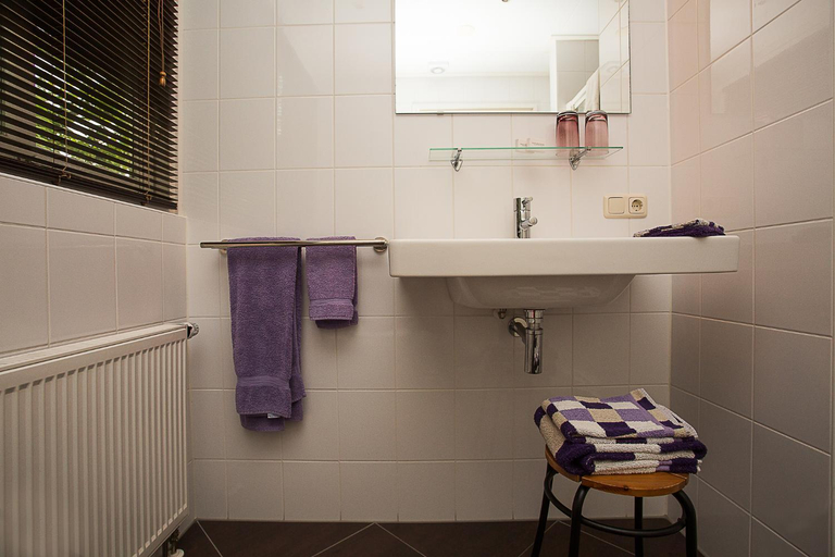 Others 3, B&B 7de Hemel, Nijefurd
