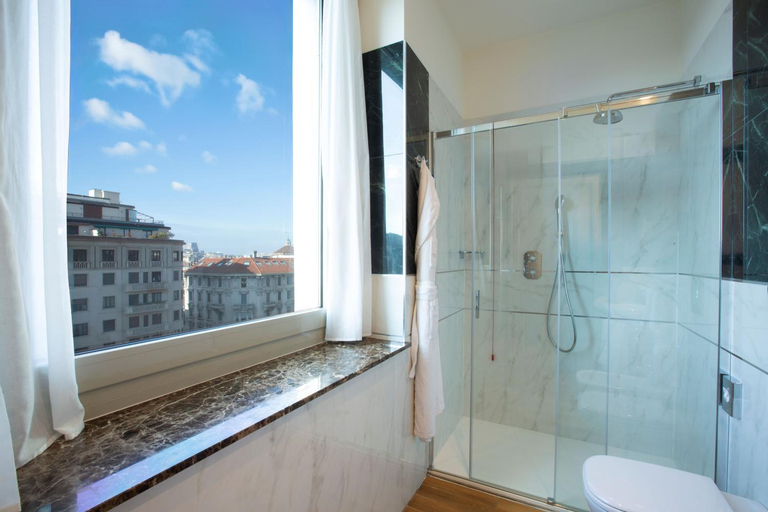 Bathroom 5
