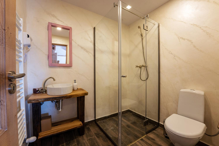 Bathroom 3, Casa cu Prispa, Sighisoara