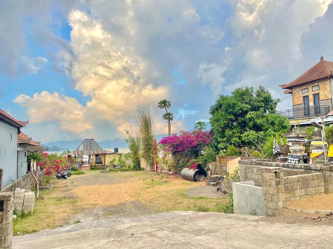 Others 5, Double U Camp and Villa, Bangli
