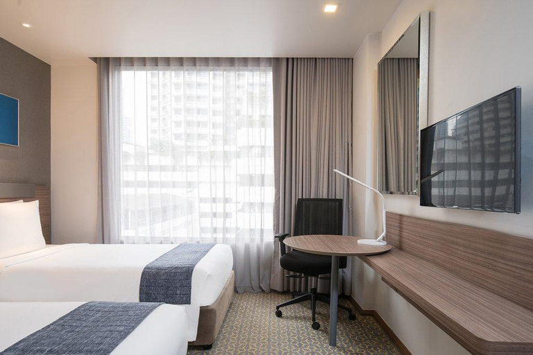 Bedroom 26
