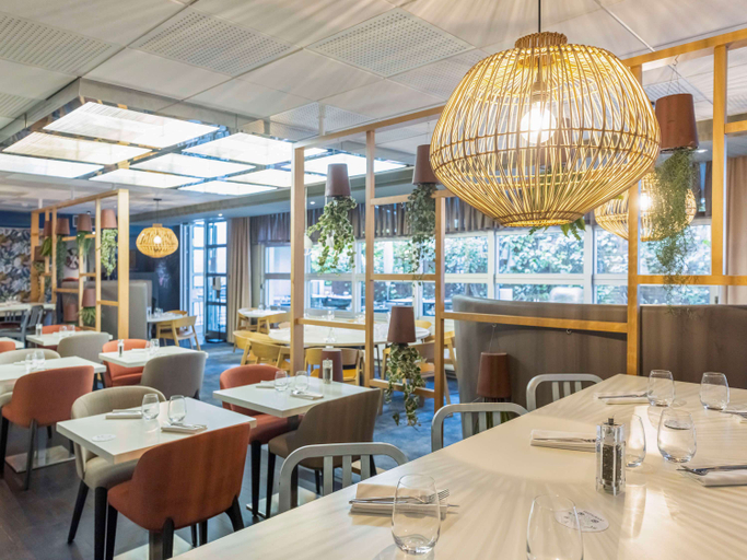 Food & Drinks 2, Mercure Paris Massy Gare TGV Hotel, Essonne