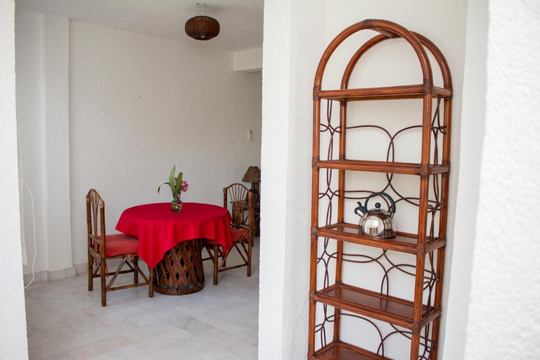Facilities 5, Villa Lupita, José Azueta