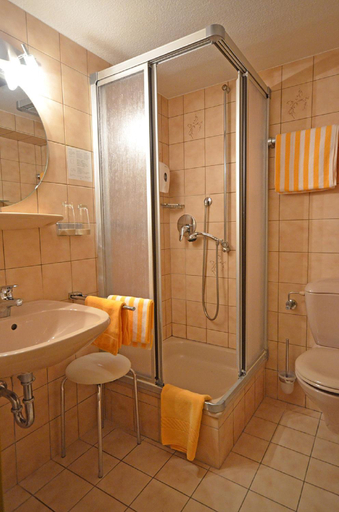 Bedroom 3, Hotel Burgfrieden, Cochem-Zell