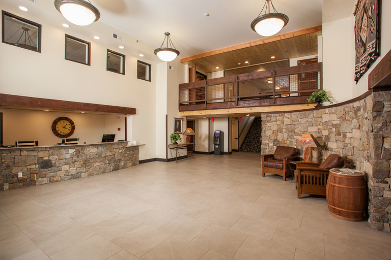 Public Area 2, Red Feather Lodge, Coconino