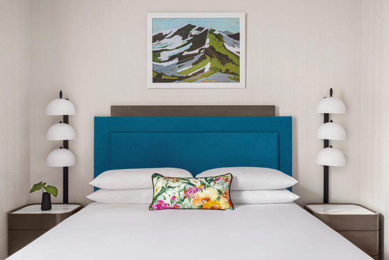 Bedroom 30