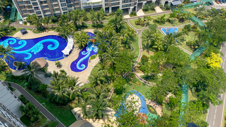 Exterior & Views 4, Comfort and Elegant 3BR Apartment Sky House BSD By Travelio, Tangerang Selatan