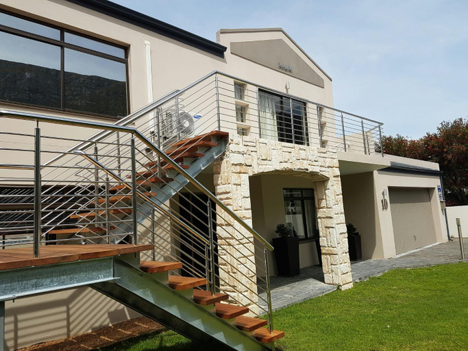 Others 4, Seaside Hermanus Guest Room, Overberg