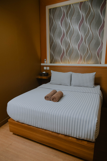 FAMILY INN HOTEL Room Type - Deluxe Single