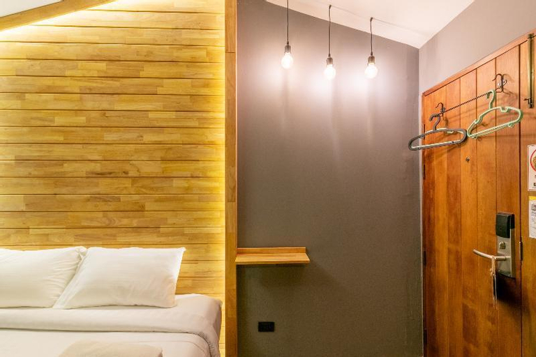 Bedroom 12