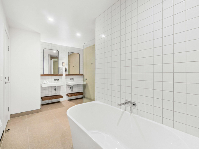 Bathroom 7