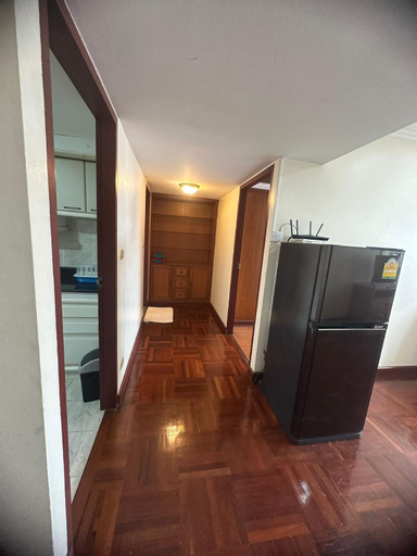 Dining Room 8