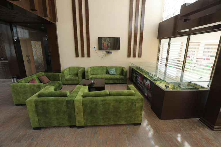 Public Area, Meera Madhav Resort, Mathura