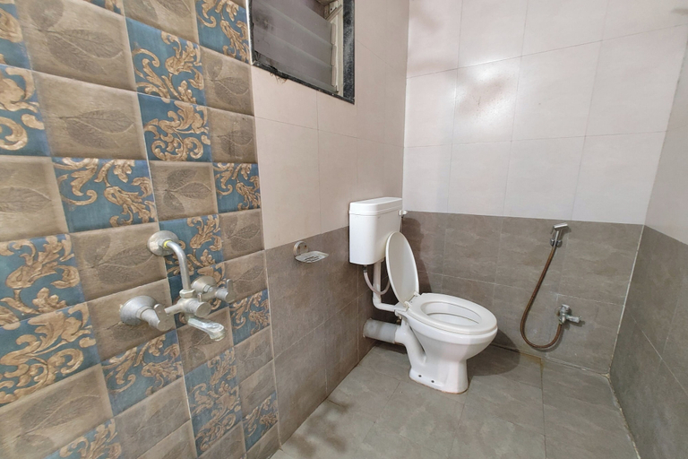 Bathroom 5, Saubhagya Villa, Satara