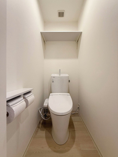 Bathroom 3, Naou bld 301, Hiroshima