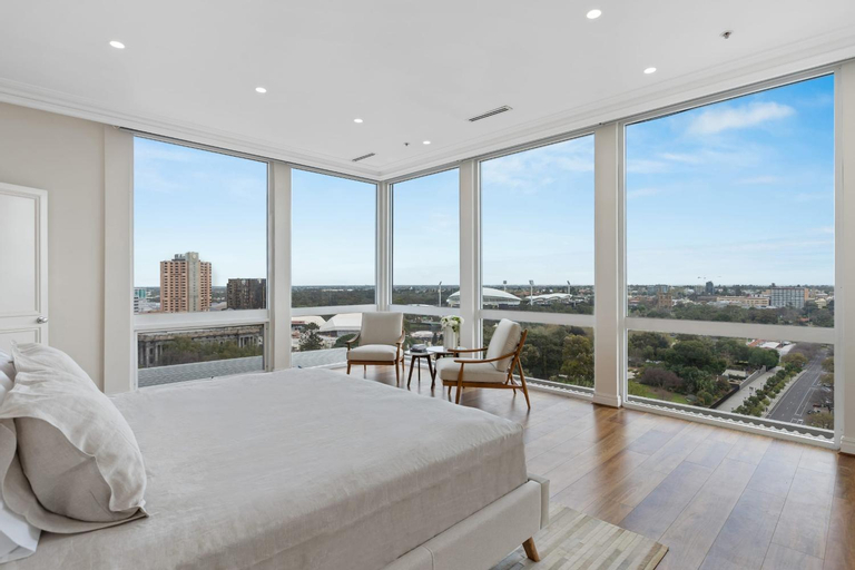 Swainson at M1, Adelaide