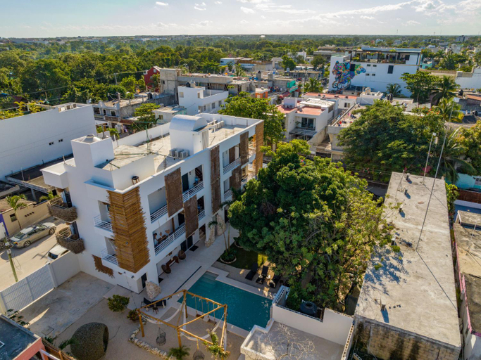 Exterior view 4, Artec Studios, Cozumel