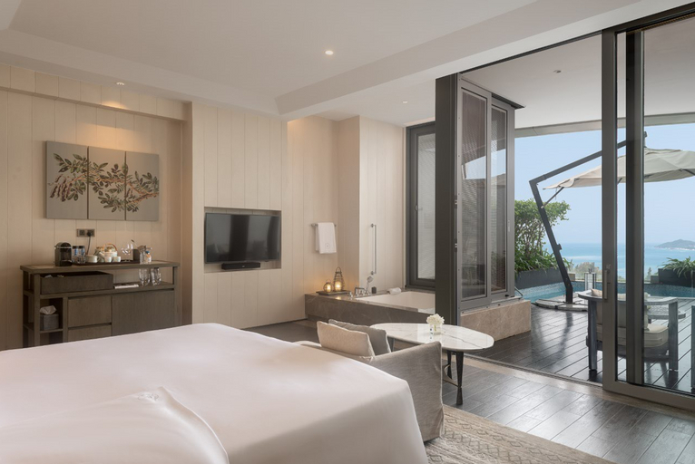 Bedroom 30