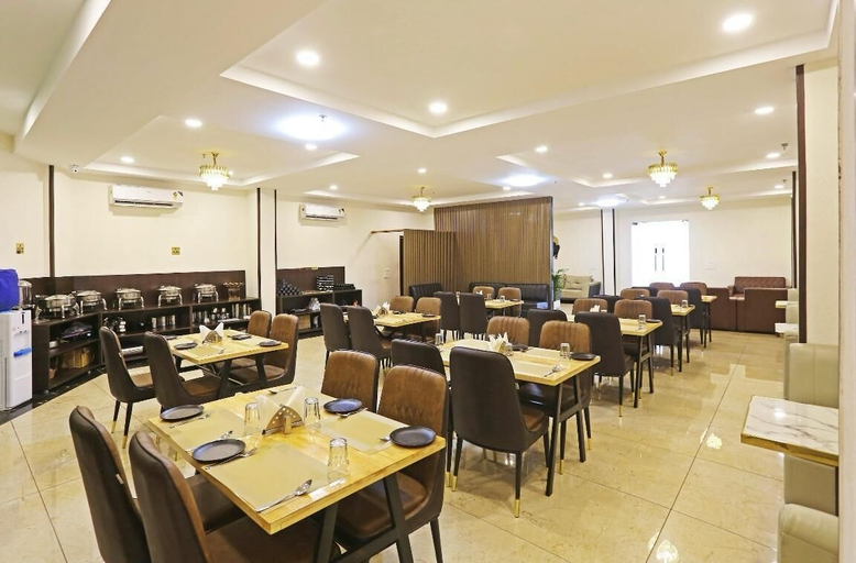 Food & Drinks 4, Hotel Lotus Arc, Delhi