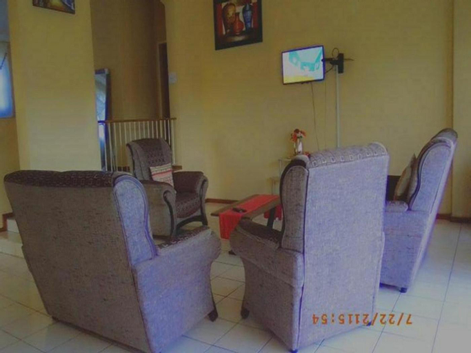 Others 3, Imimangaliso Guest House, O.R.Tambo