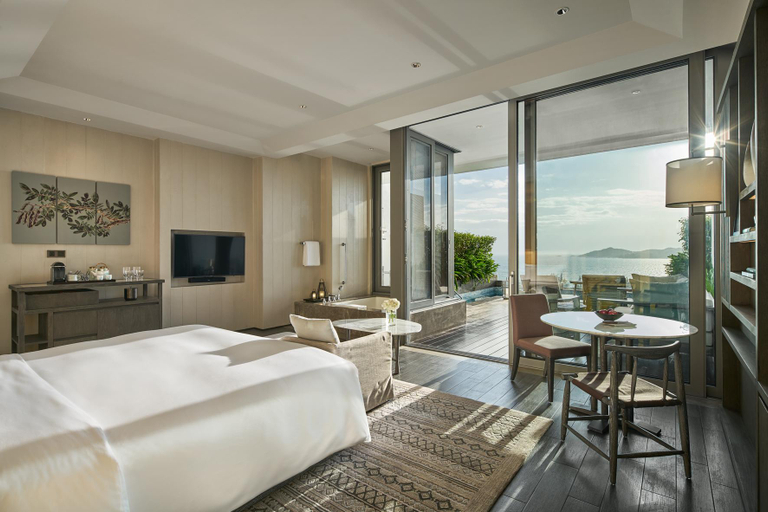 Bedroom 24