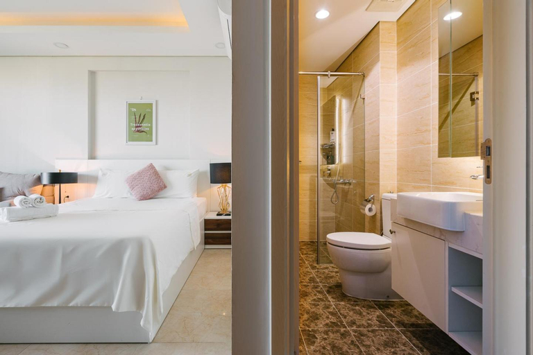 Bathroom 9