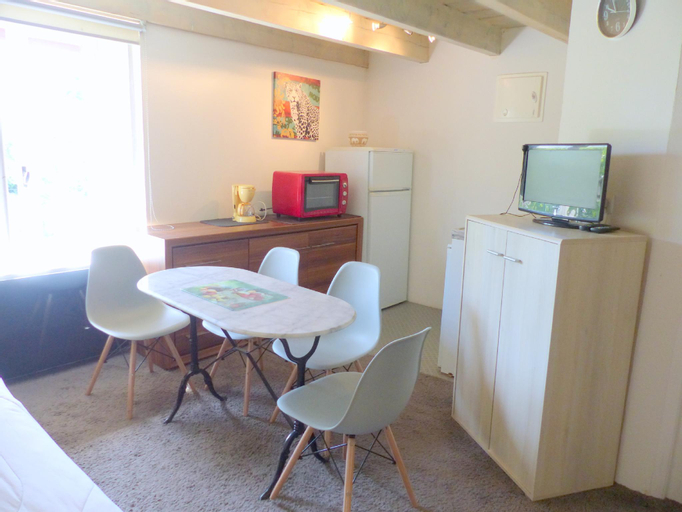 Dining Room 15