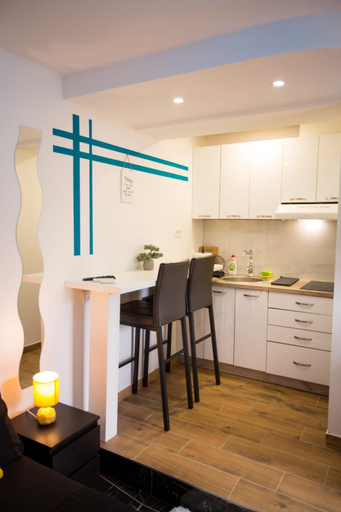 Others 3, Apartmani Remete, Zagreb