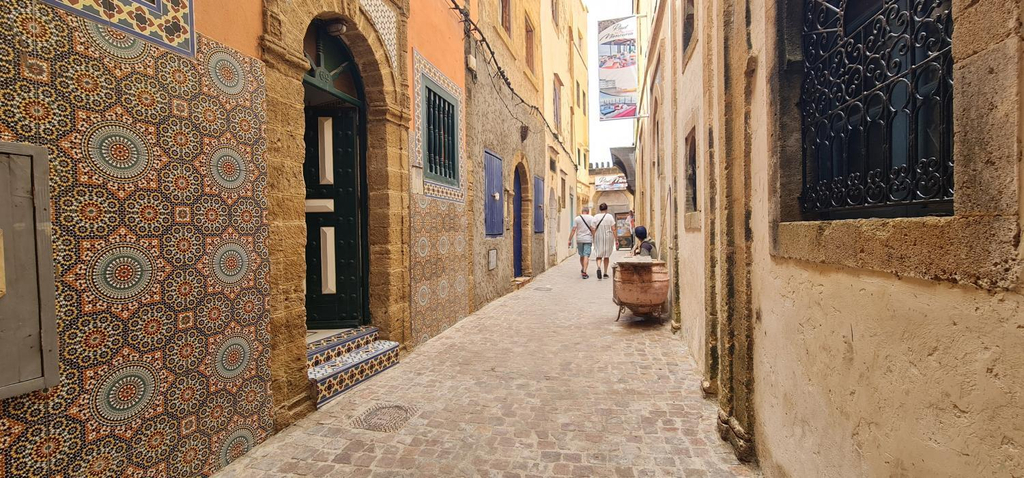 Others 4, 4 bed boutique riad, 4 floors all to yourself, Atlantic Ocean terrace, Essaouira