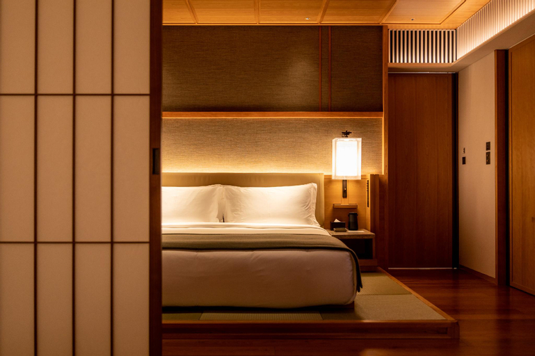 Bedroom 24