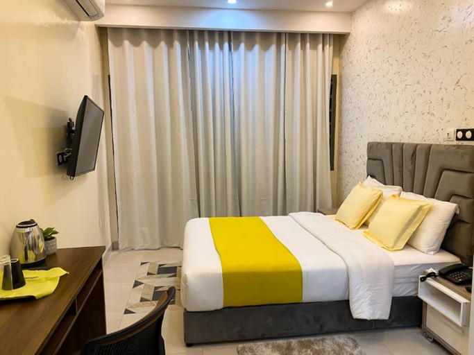 Others 3, Complexe Hotelier AnD, Kadiogo