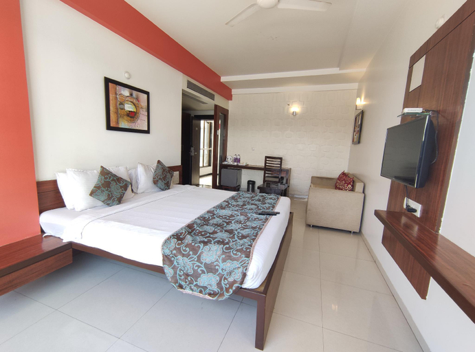 Bedroom 3, Temple View Hotel, Ahmadnagar