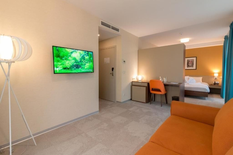 Bedroom 3, Sky Corner