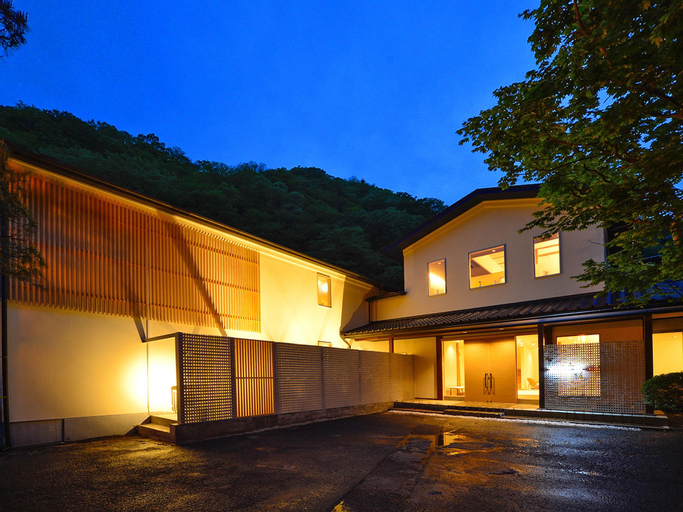 Shima Onsen Hinatamikan, Nakanojō