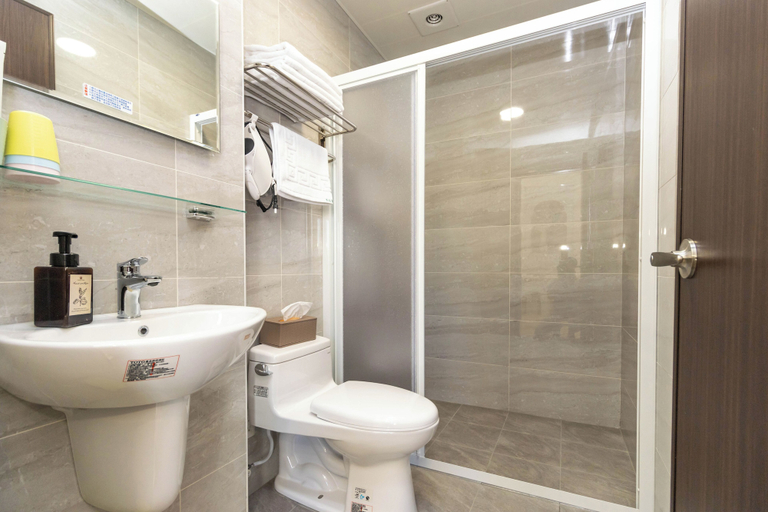 Bathroom 3, Turn Right Home, Yilan
