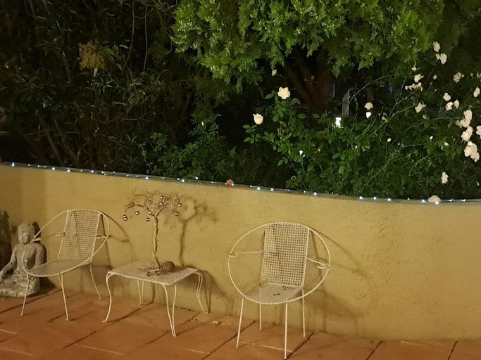Food & Drinks, Gabbys Cottage Guesthouse, Mangaung