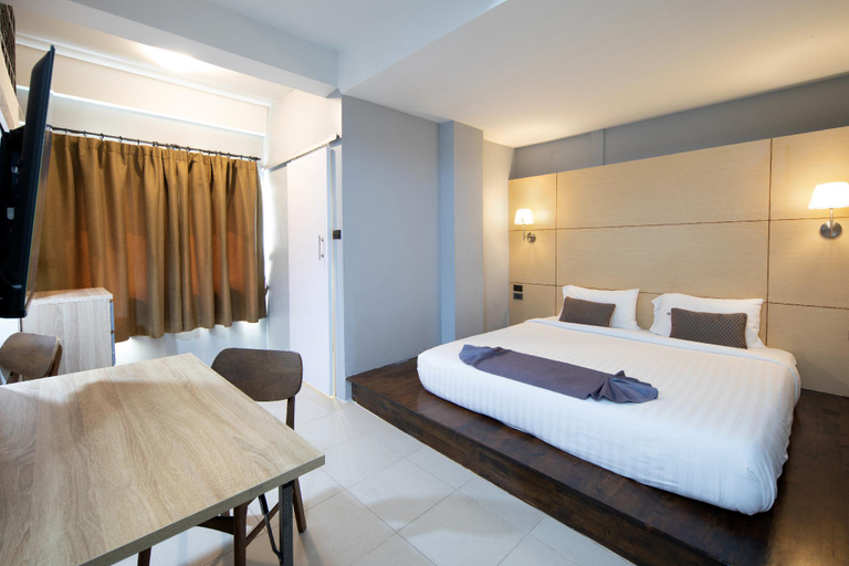 Bedroom 25
