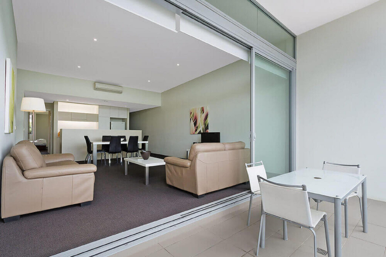 Dining Room 9