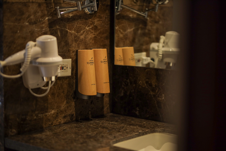 Bathroom 5