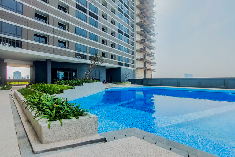 Sport & Beauty, Comfortable Studio at Collins Boulevard Apartment By Travelio, Tangerang