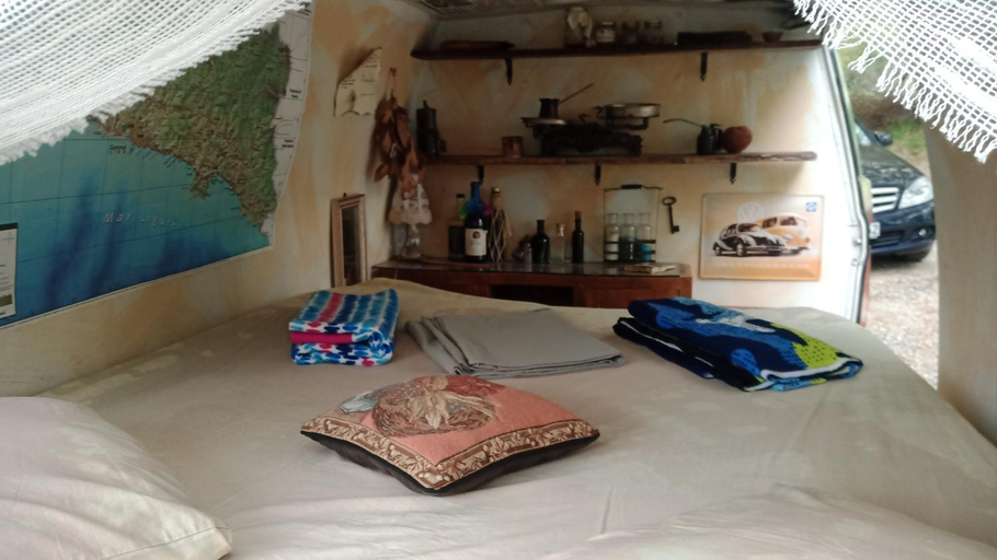 Bedroom 2, @gatetothewild, Genova