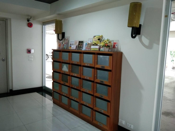 Baan Sukhumvit14, Khlong Toey